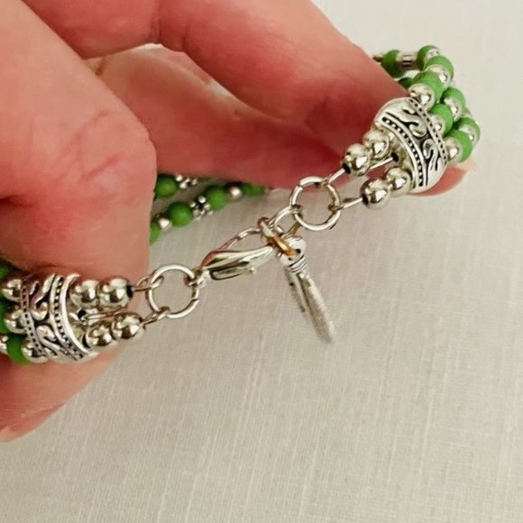 Multilayer Green Beaded Bracelet Bohemian Zinc Alloy w/Feather Charm New - Picture 3 of 6